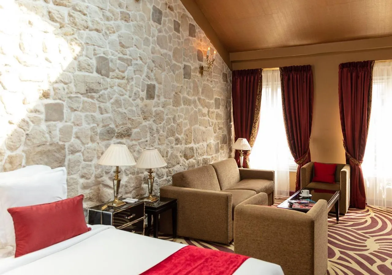 Hotel Du Beaumont